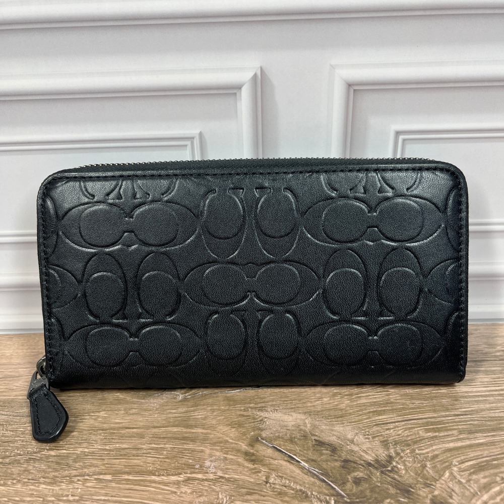 Coach Wallet Continental Accordion Zip Black Signature Debossed Leather CE551 - Picture 1 of 10
